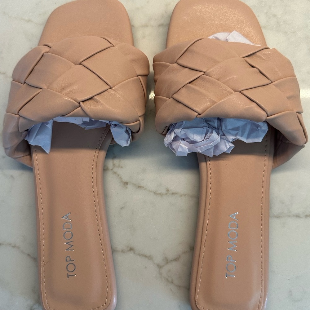 NEW Nude Braided Sandals